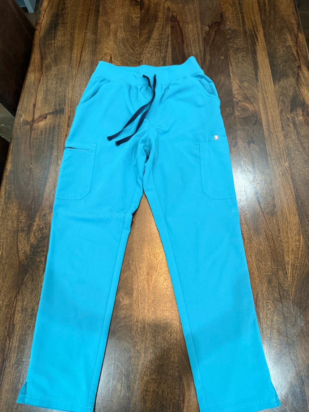 FIGS TEAL WOMENS SCRUBS